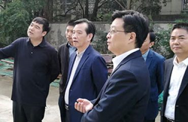 湖州市副市長項樂民蒞臨貝盛控股3GW組件擴產(chǎn)項目指導(dǎo)工作